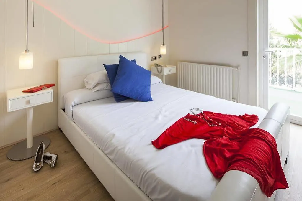 Mikasa Ibiza Boutique Hotel Adults Only  Ibiza città